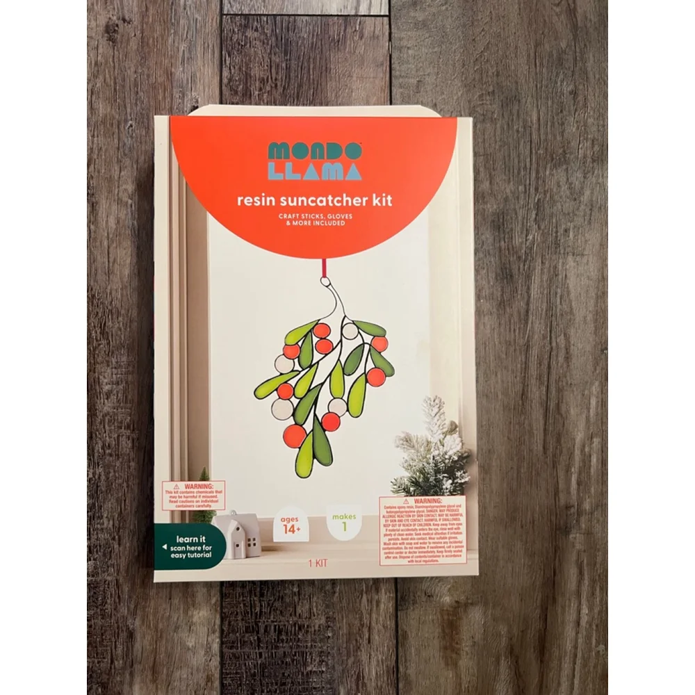 NEW Mondo Llama Arts & Crafts Resin Suncatcher Kit One Size Green Orange
